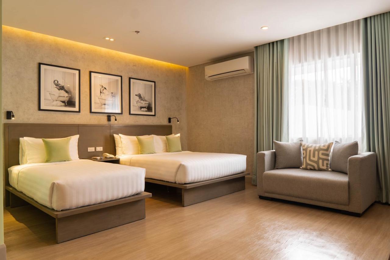 Primeway Suites Cebu Exterior photo